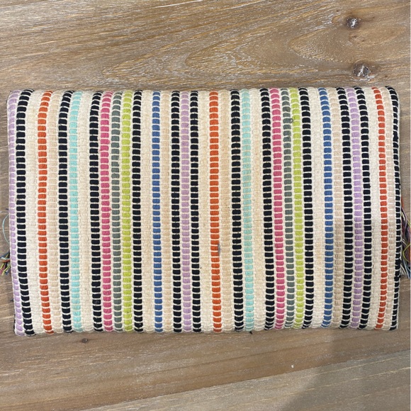 STELLA AND DOT FRINGE CLUTCH - Picture 4 of 6